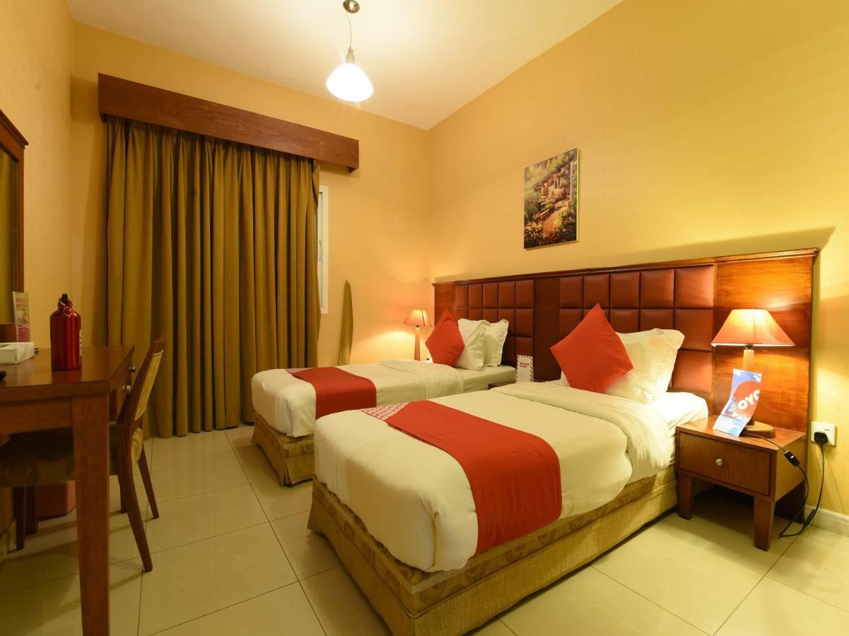 Oyo 274 California Suites Fujaïrah Extérieur photo