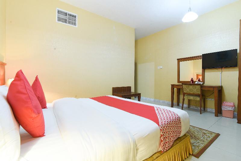 Oyo 274 California Suites Fujaïrah Extérieur photo