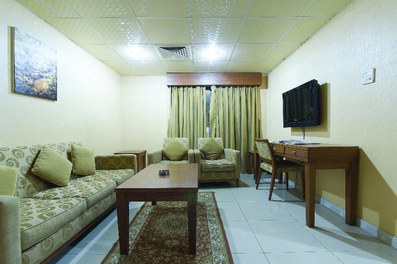 Oyo 274 California Suites Fujaïrah Extérieur photo