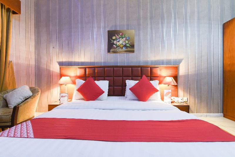 Oyo 274 California Suites Fujaïrah Extérieur photo
