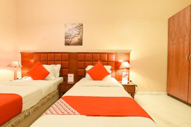 Oyo 274 California Suites Fujaïrah Extérieur photo